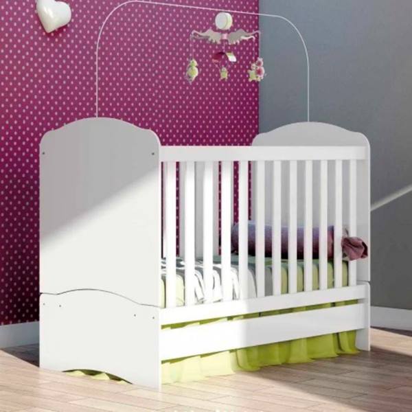 Berço Multifuncional Mini Cama Bala de Menta Henn — foto do produto em fundo branco